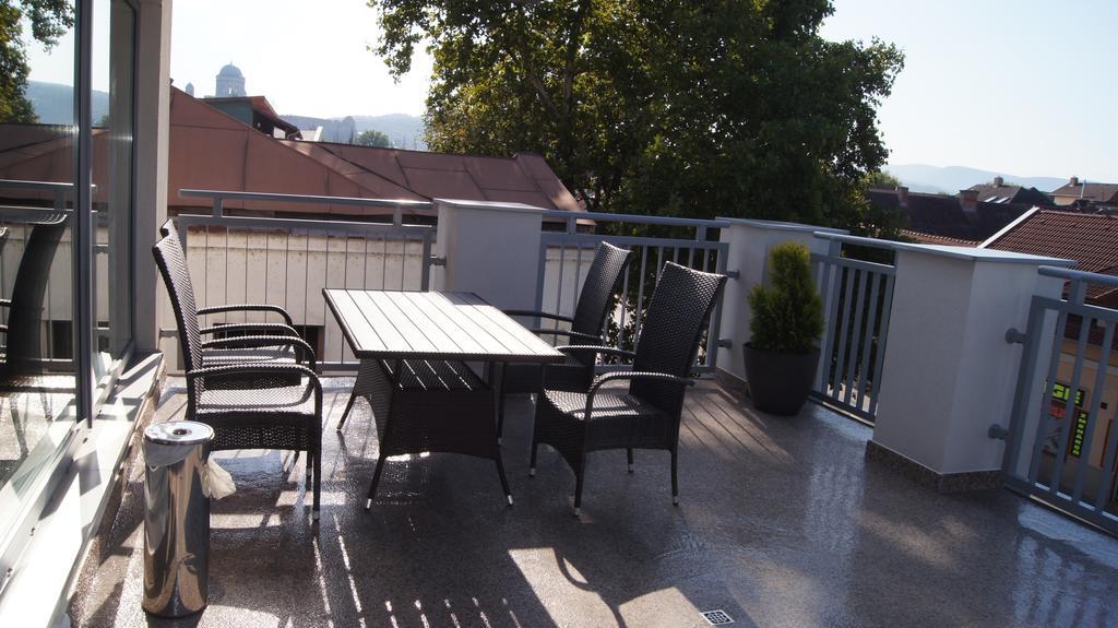 Apartman Panorama Štúrovo Zewnętrze zdjęcie